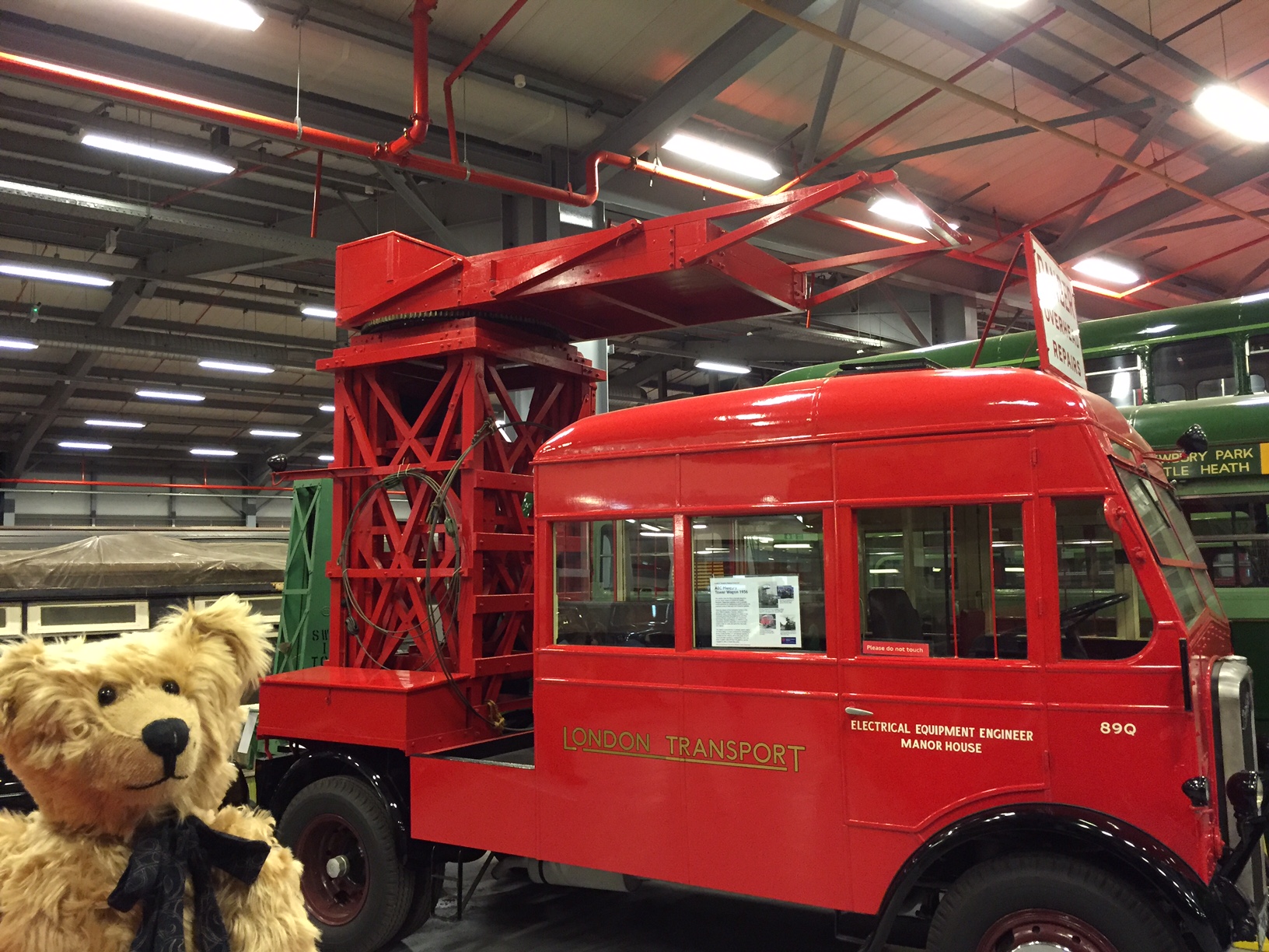 London Transport Museum: Tower vehicle to service overhead lines.