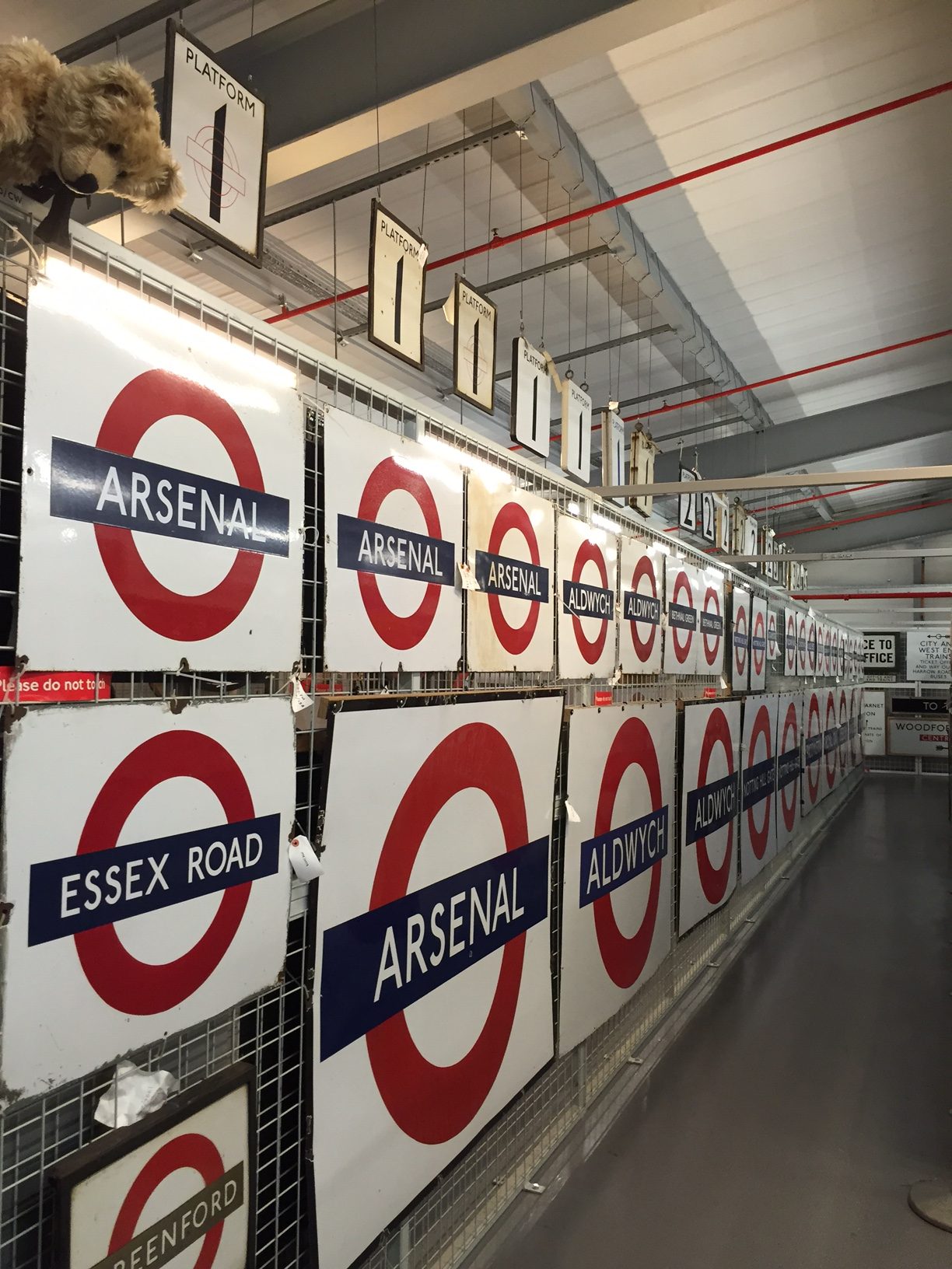 London Transport Museum: Looking for Paddington.