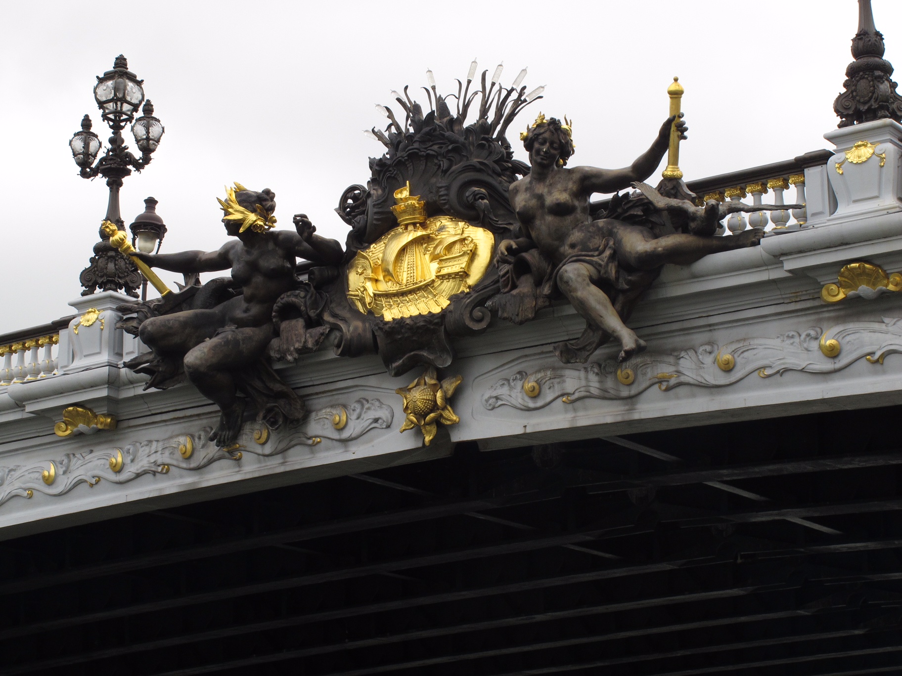 Paris: Close-up of a crest on the Pont Alexandre III.