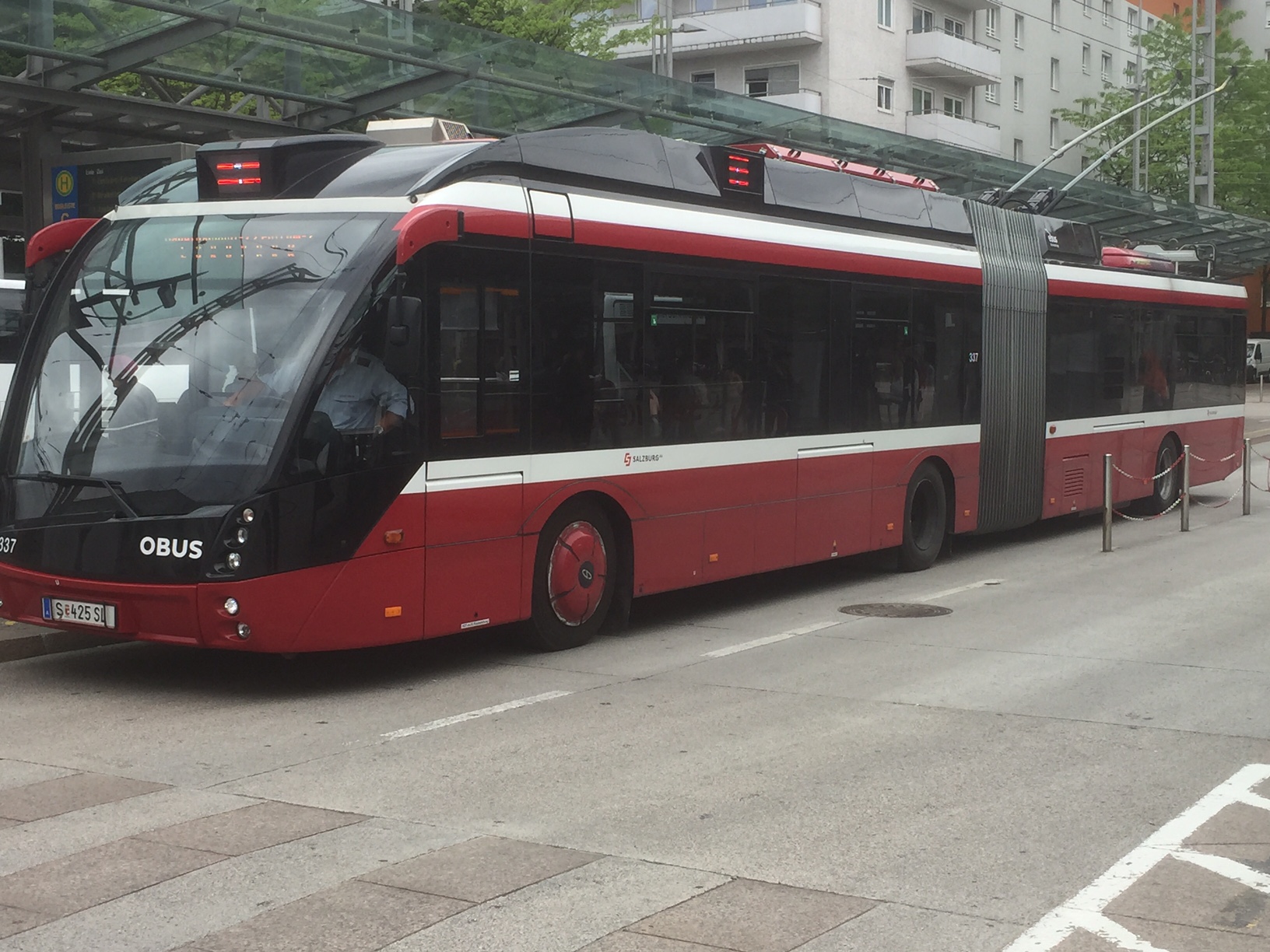 Austria: Salzburg Trolleybus.