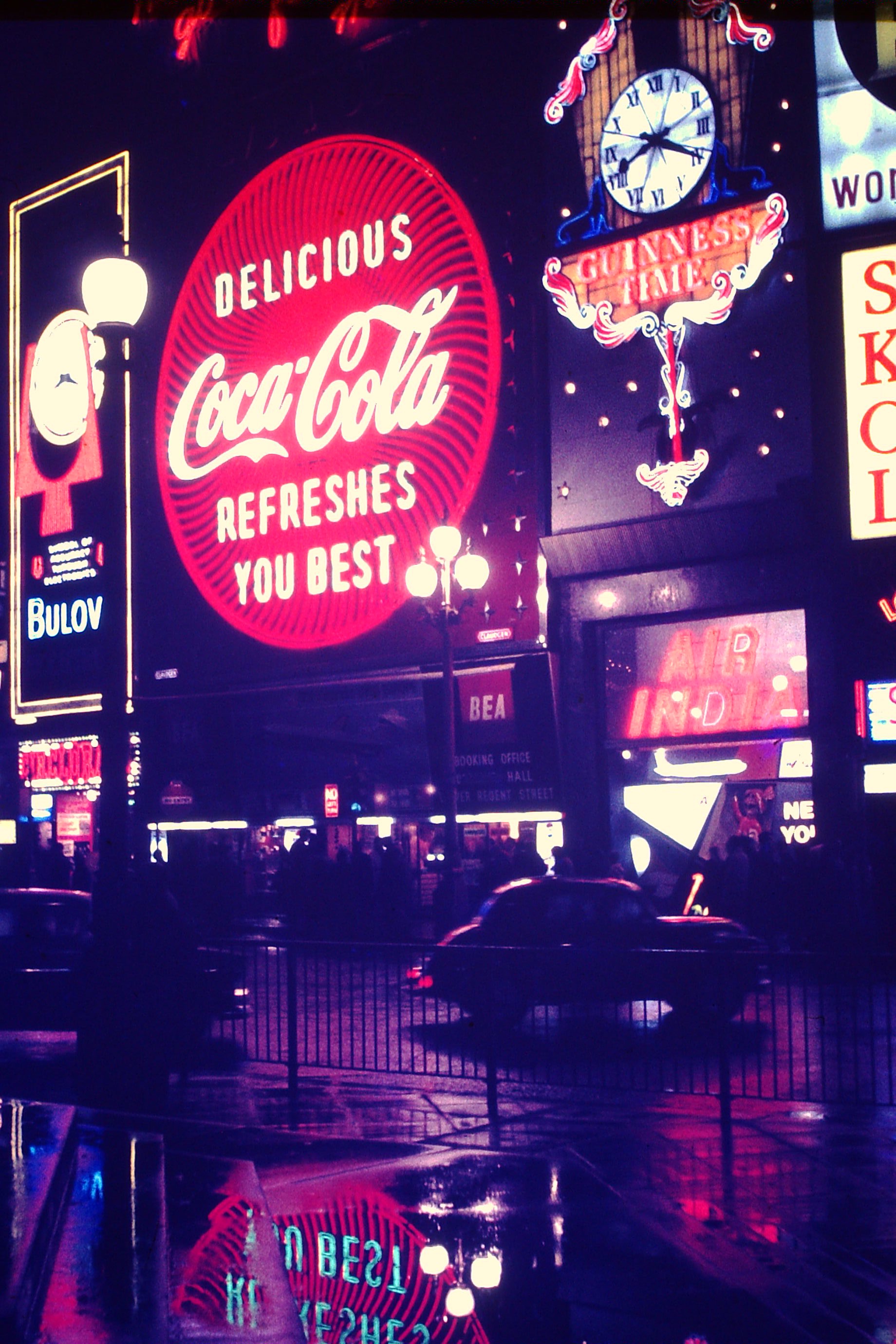Piccadilly Circus: The Coca Cola Advert.