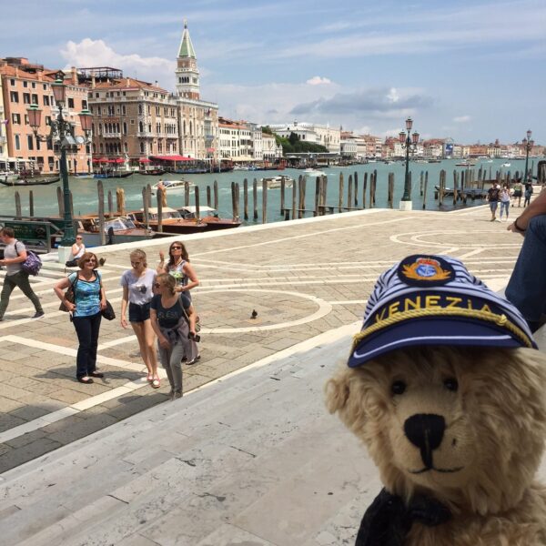 Bertie in Venice wearing his "Venezia" Captain's Cap.