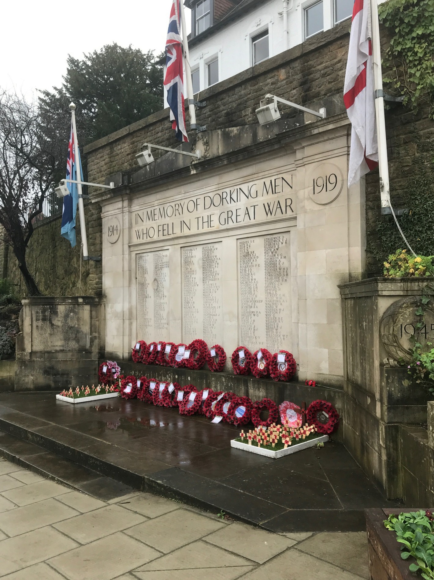 Private Evan Davies: In Memory of Dorking Men who Fell in The Great War.