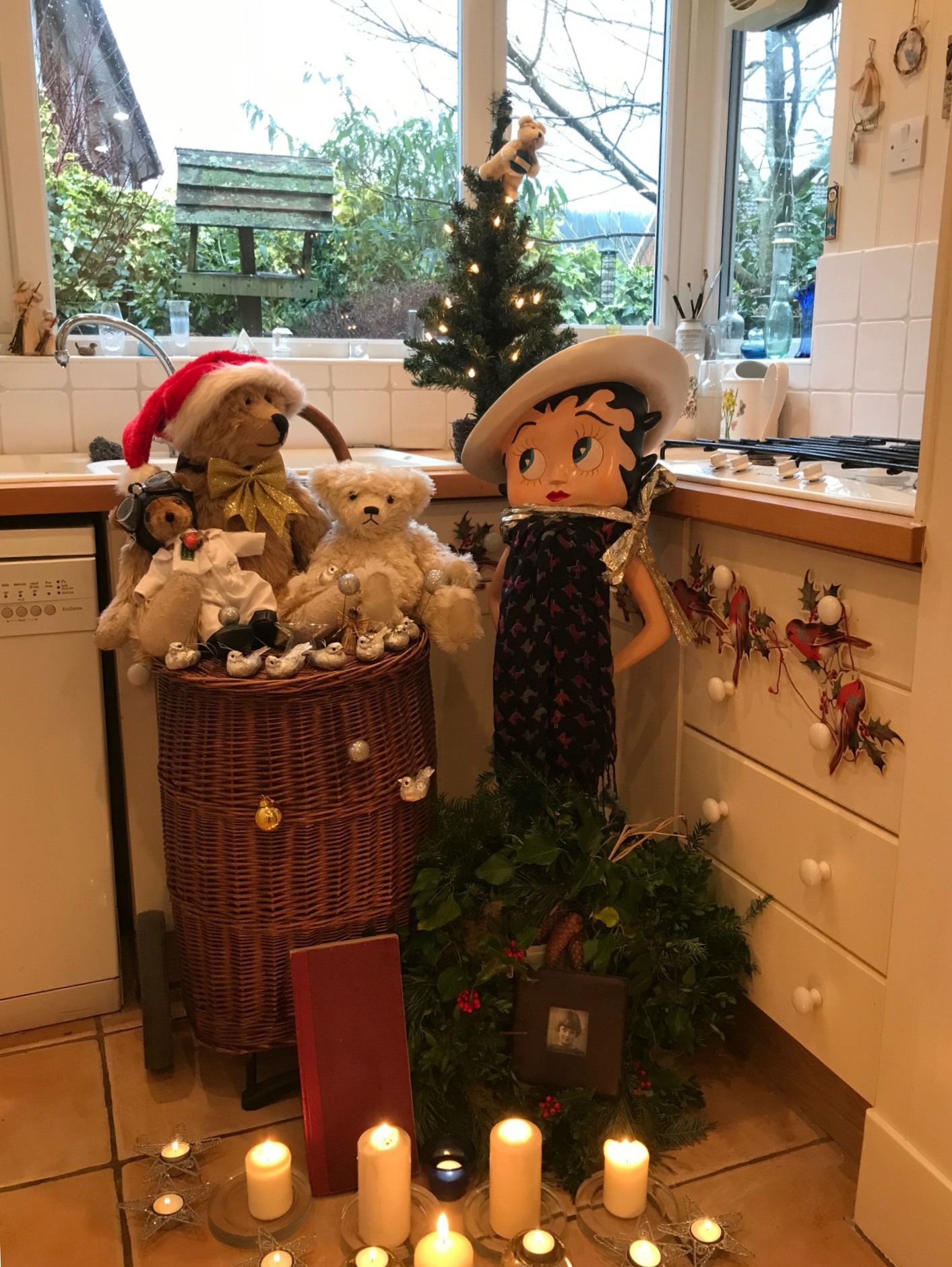Cotswold Granny: Christmas at the ready!