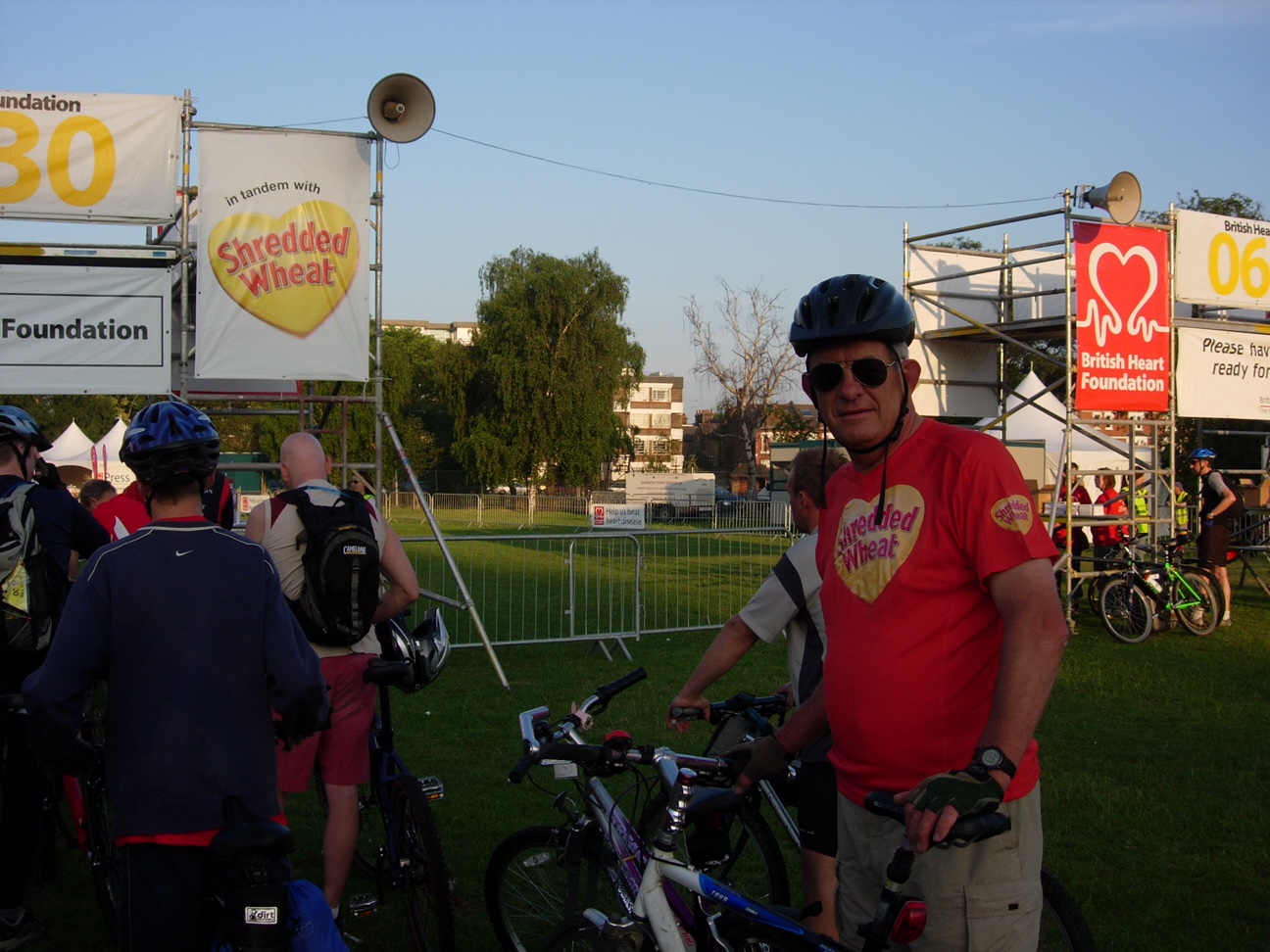 Shredded Wheat: London to Brighton 2005 06:00!