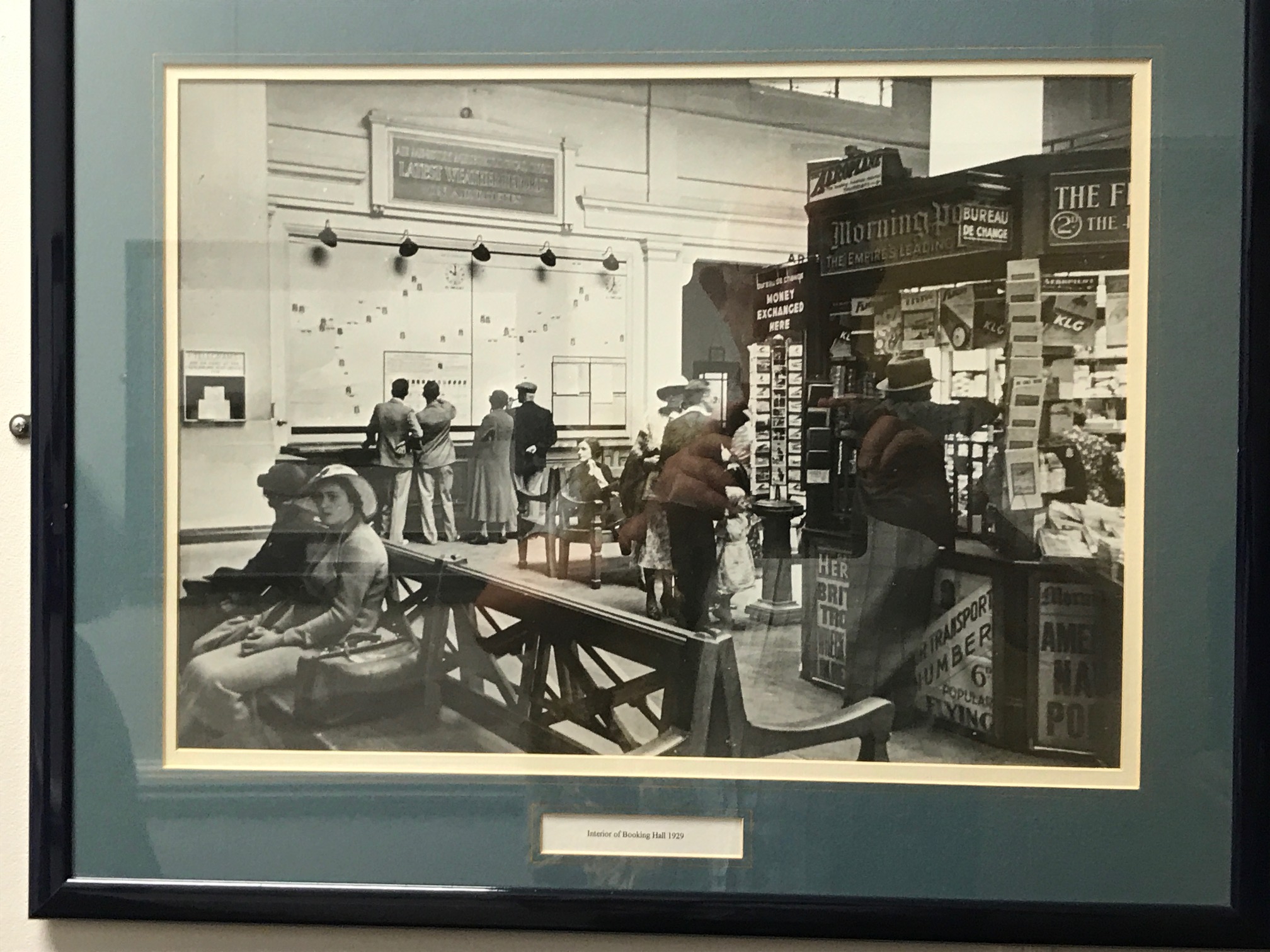 Croydon Airport: Interior of the Booking Hall 1929.