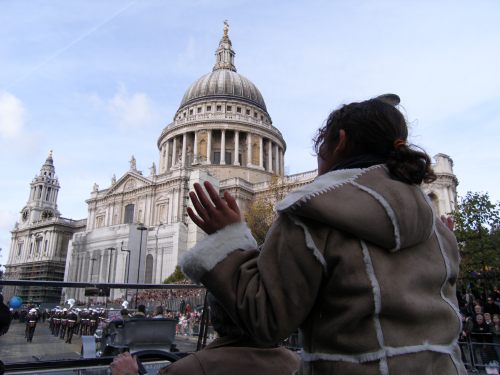 Special One: Past St Paul's. Cameras right, Jasmine!