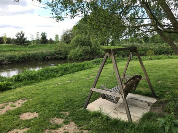 Halcyon Days: Swingchair.