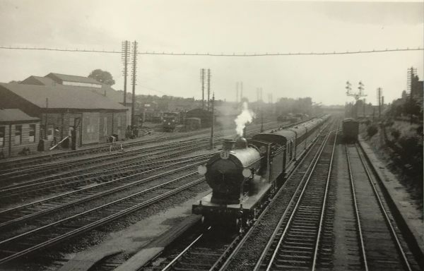 The Footbridge: June 1924. “Up”train to Waterloo.
