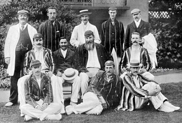 I Woz There: The Gentlemen team, captained by W. G. Grace, which took on the Players at Lord's in 1899. (c) Public Domain.