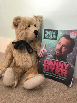 You're a Twat: Bertie reads the 2018 Christmas Special of Big Issue.