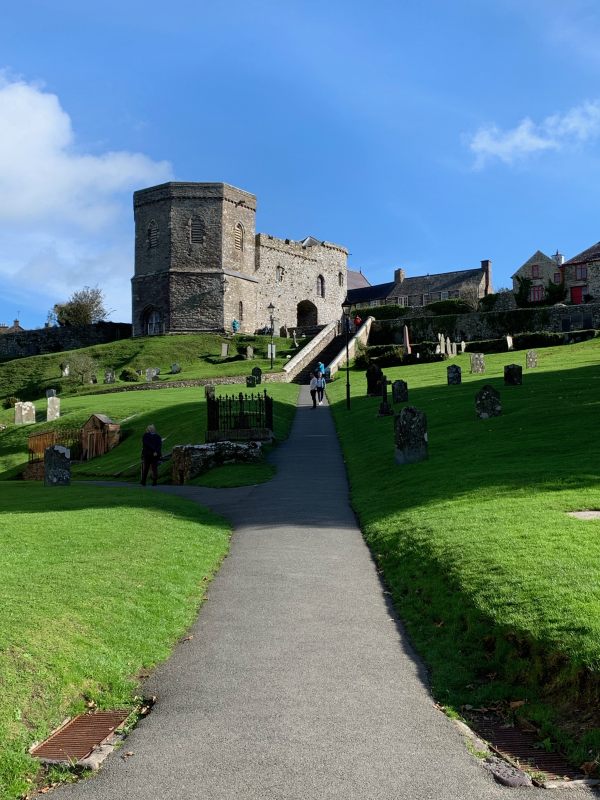 The hill back up to St David's.