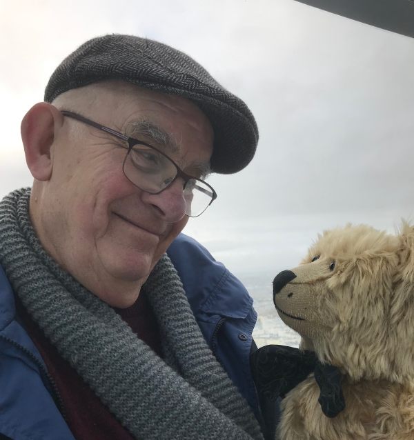 Bertie and Bobby gazing into each other's eyes!