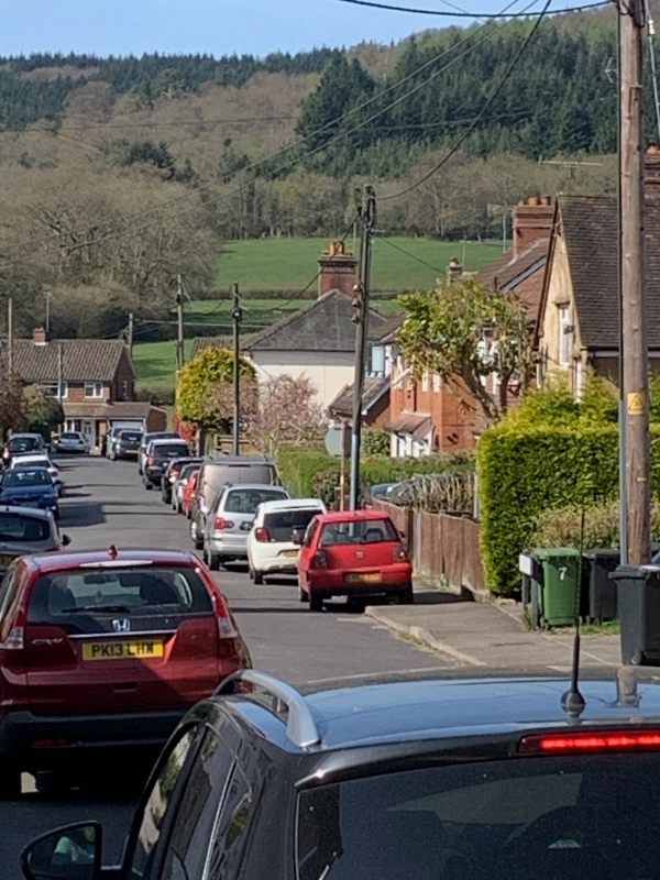 Warwick Road. Vitae Cottage. White, in the middle of the picture.