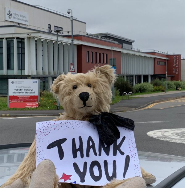 One Foot in the Grave: Bertie outside the Morriston Hospital, Swansea, holding a sign saying "Thank you!"