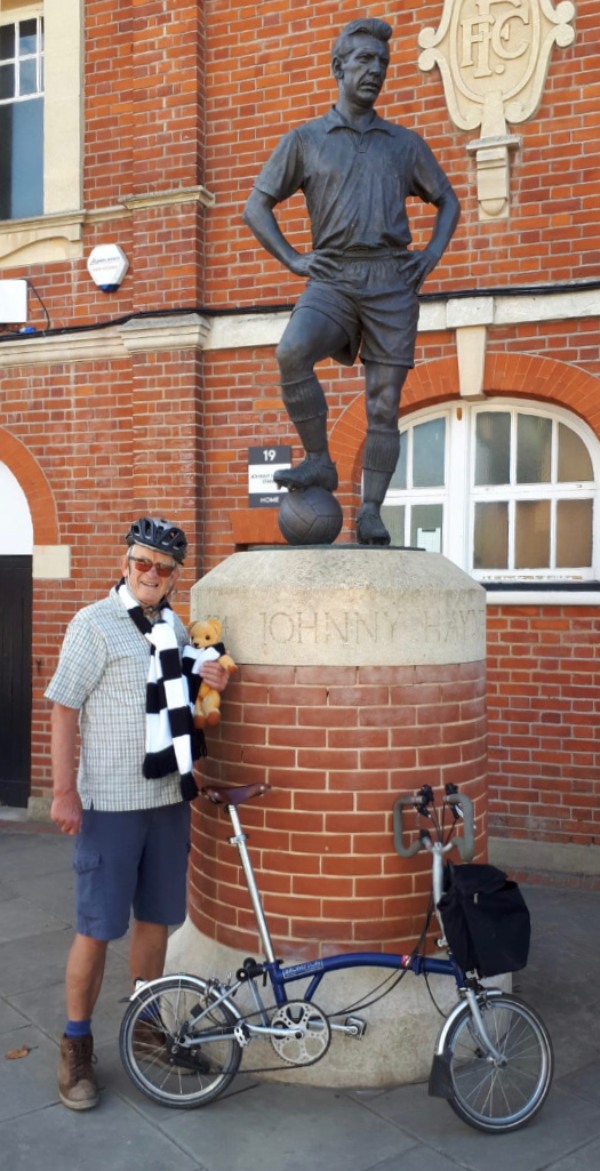 Statue of Johnny Haynes - 'The Maestro' outside Fulham Football Club.