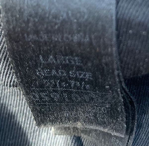 Close up of the label in Bobby's 'at par excellence that says "large head size".