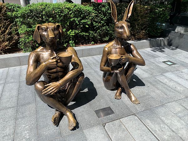 Mr Dog and Mrs Hare have a cup of tea. Spitalfields.