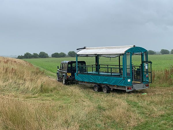 The Landrover and trailer.