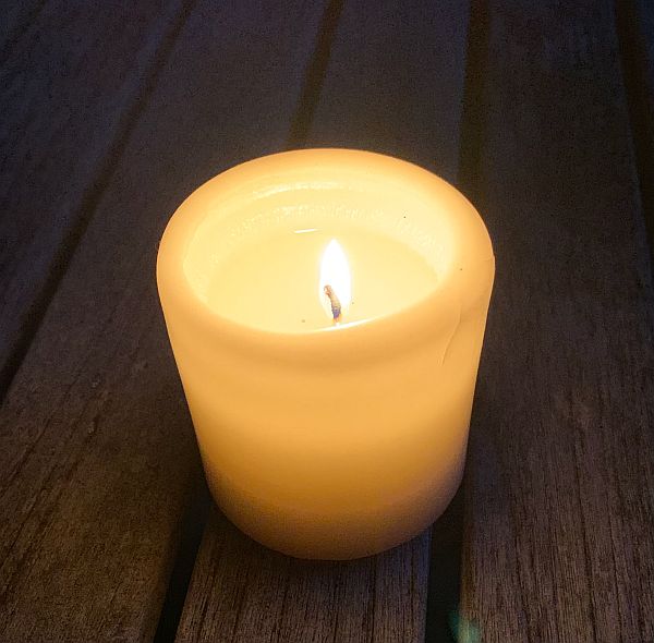 A candle lit for Diddley.