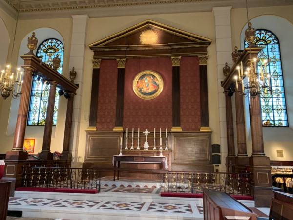 Altar in St'Paul's Church - The Actors' Church.