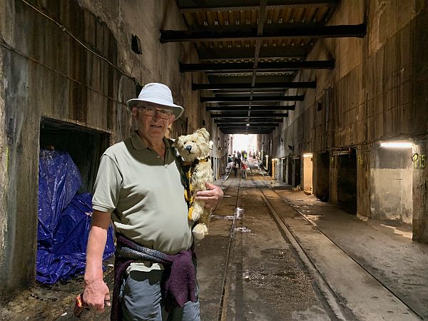 Bobby and Bertie in the Kingsway Tram Tunnel.