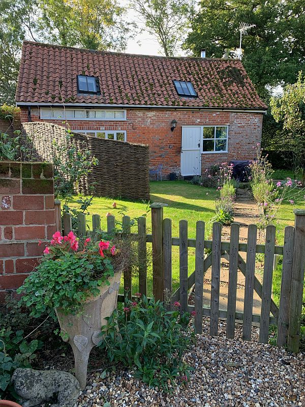 Simpers Drift cottage. A former dairy.