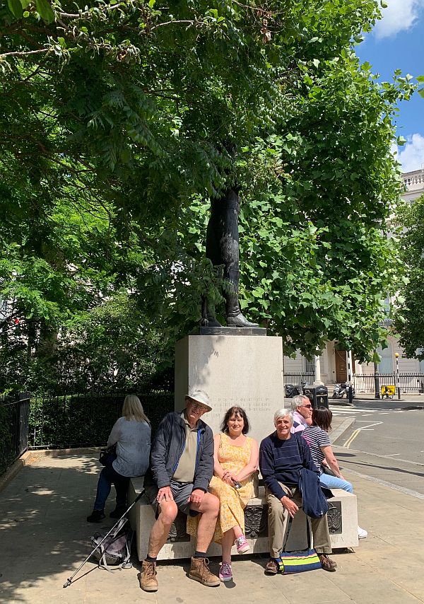 Bob, Anne & Kevin sat on the plinth of Simon Bolivar's statue..