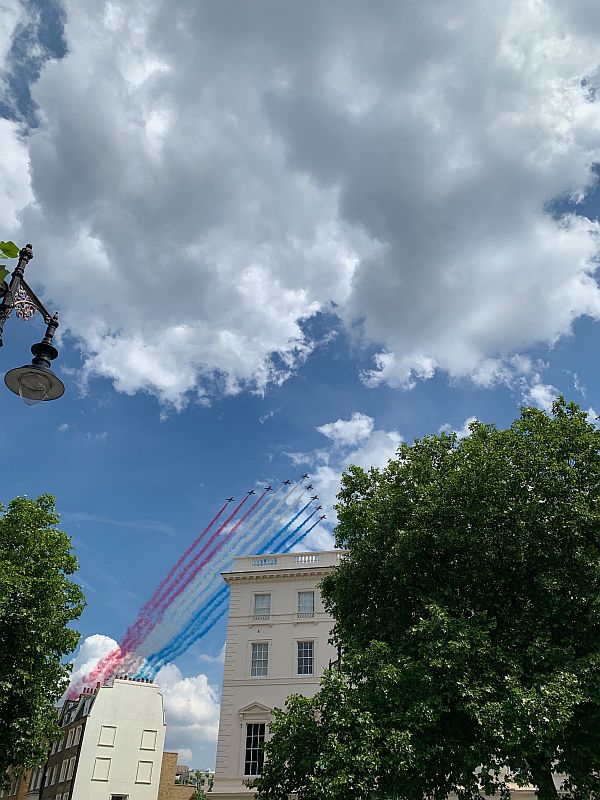 The Red Arrows over Belgravia Square.