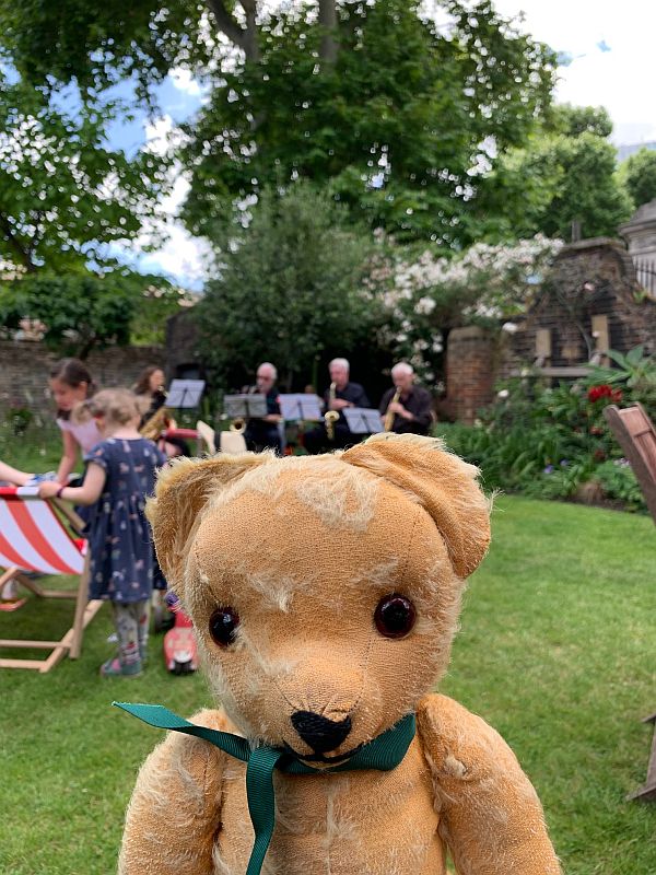 Eamonn in front of the Sax quartet in the rectory garden.
